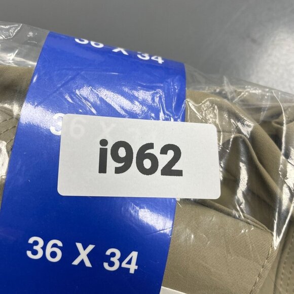 NEW Wrangler Men's 36x34 Tech Pant Regular Fit Cargo Outdoor UPF 50 - Picture 9 of 9